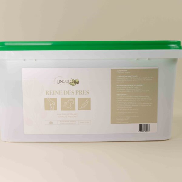 La Reine des prés en plante pure destinée à compléter l'alimentation du cheval. Produit fabriqué en France par Ungula Naturalis